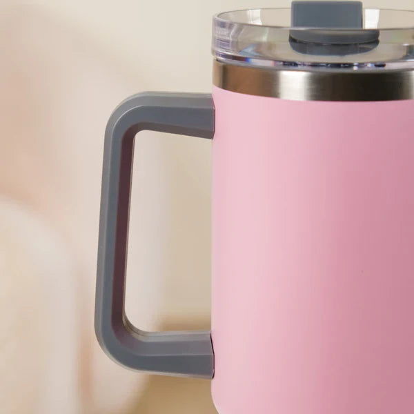 Stainless Steel Insulated Reusable Water Bottle with Lid in Pink