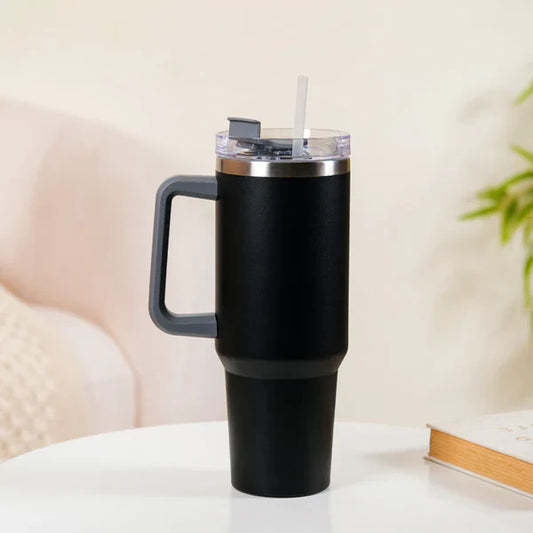 Stainless Steel Insulated Reusable Water Bottle with Lid in Black